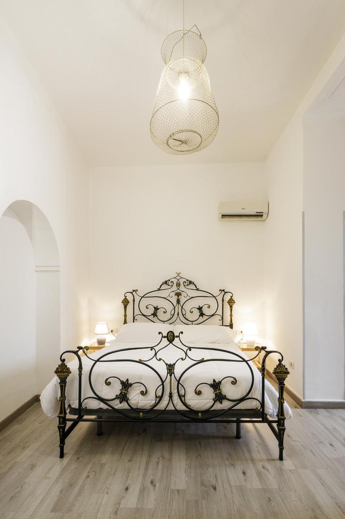Bed and Breakfast Civico13 à Naples Extérieur photo