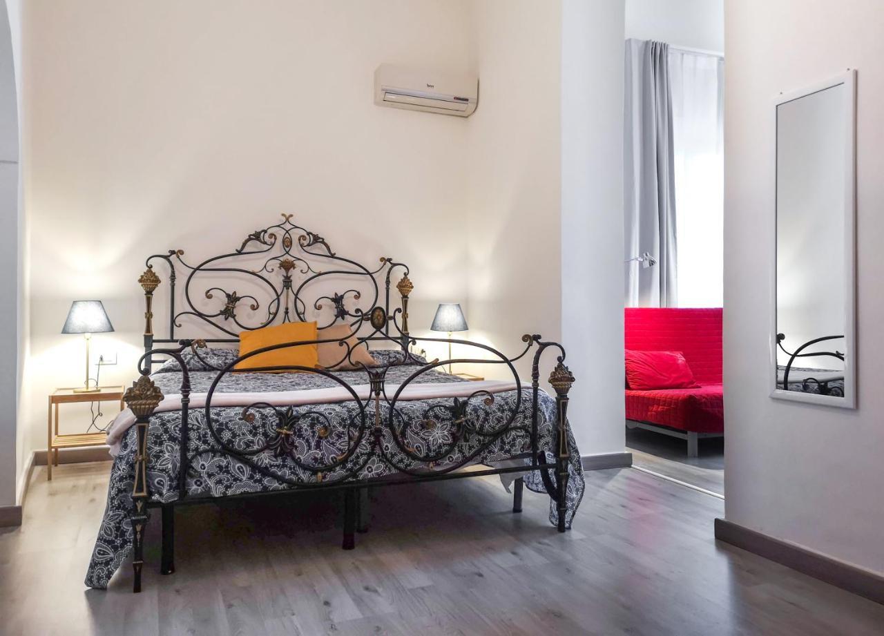 Bed and Breakfast Civico13 à Naples Extérieur photo